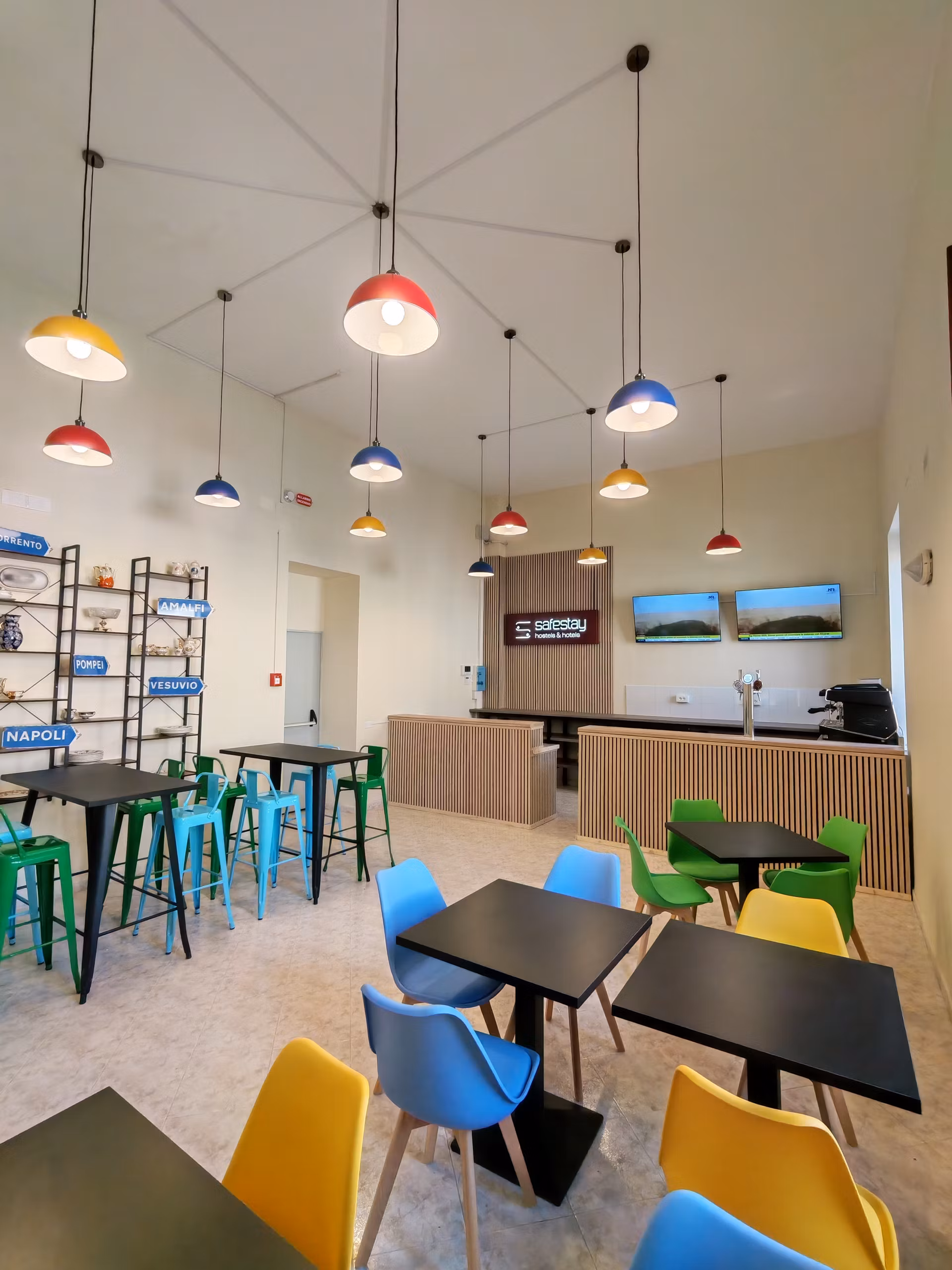 bar&dining (25).jpg