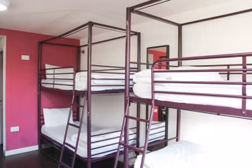 Bed in 6-Bed Mixed Dorm Ensuite