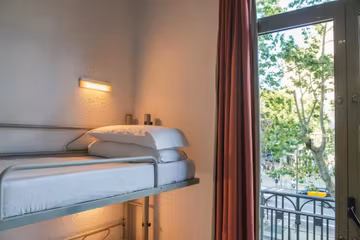 Bed in 8-Bed Male Dorm Ensuite