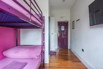 Twin Room Ensuite